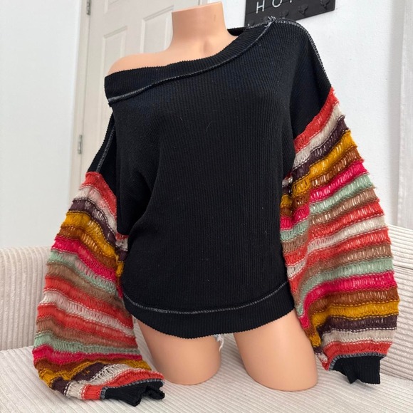 Sweaters - Free People We The Free Cha Cha Sweater Black Open Knit Balloon Sleeve Sweater